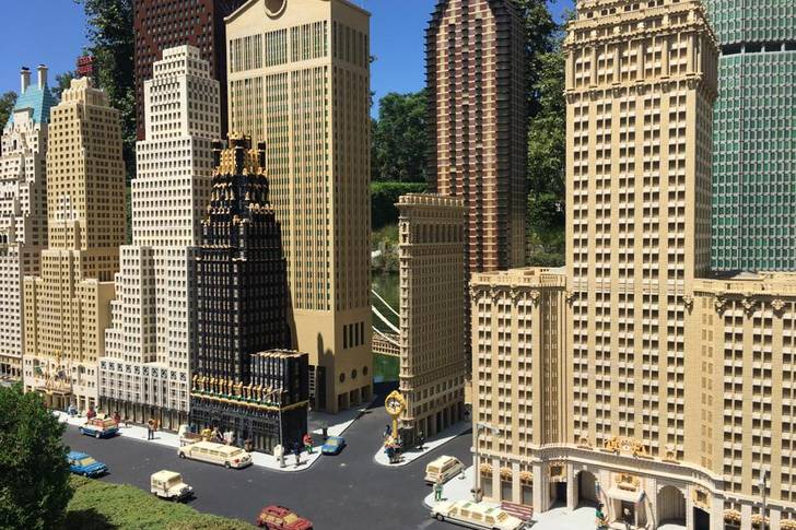 NYC buildings at the Legoland in Carlsbad California<br>